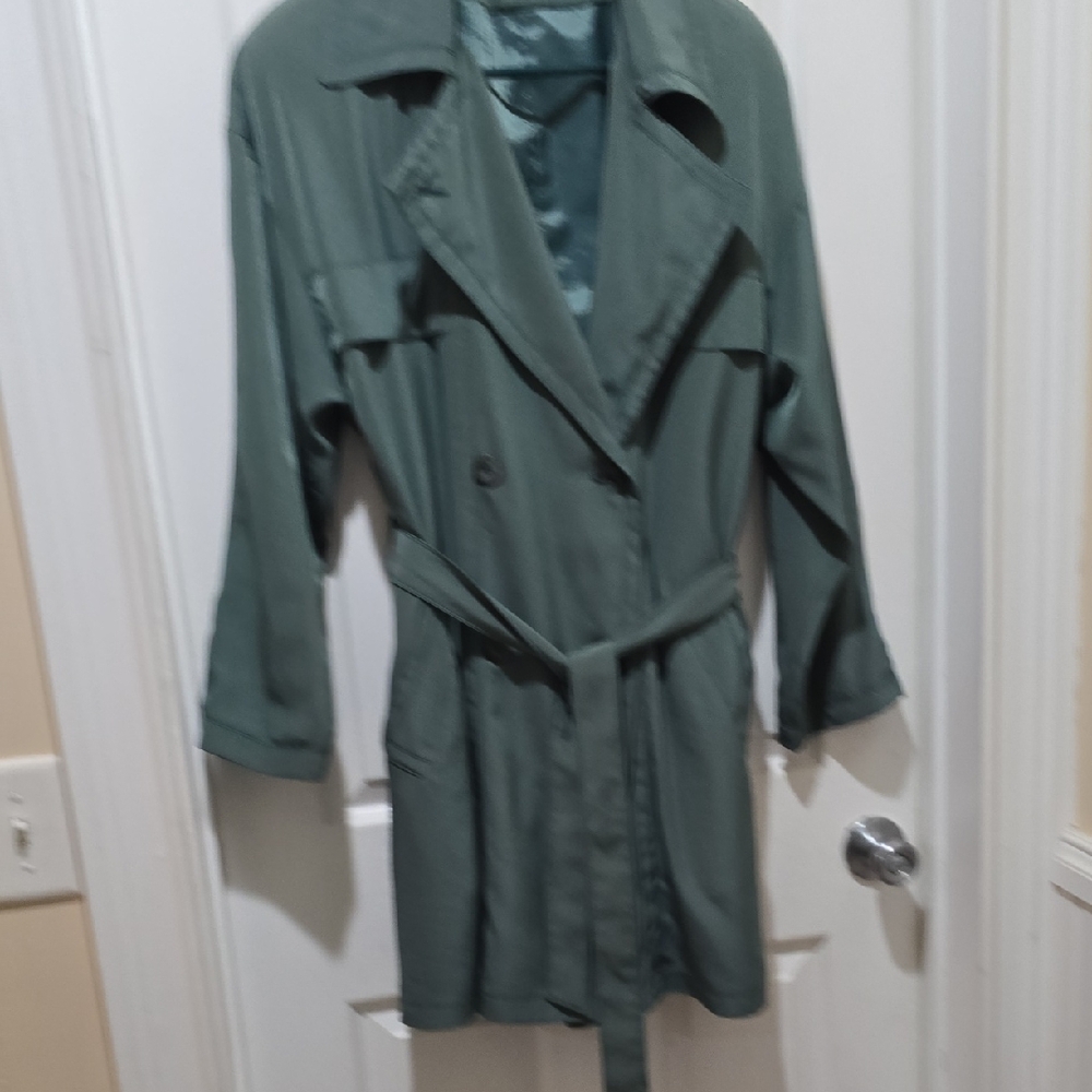Elegant Women's Olive Trench Coat